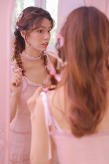 美人李智贤